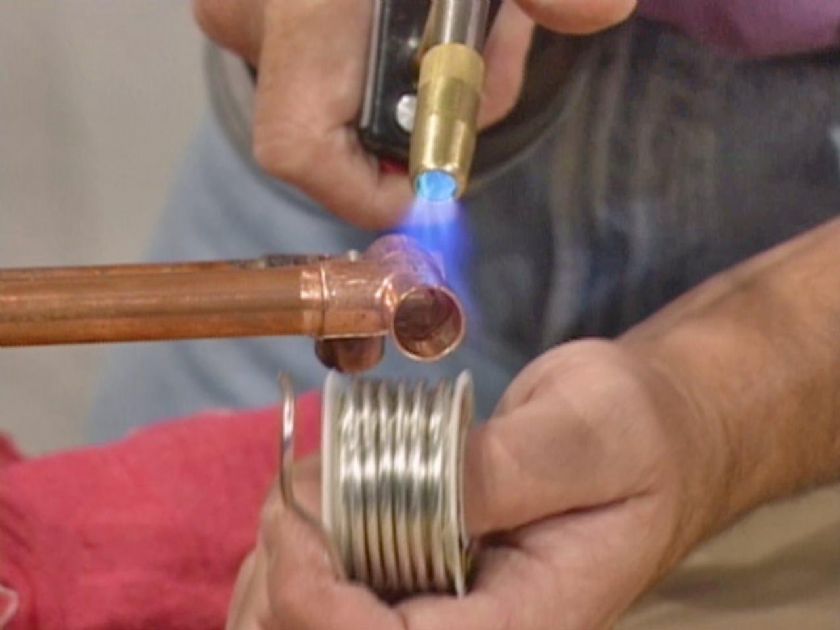 Küçükbakkalköy Doğalgaz Kaçak Tespiti Ve Onarımı