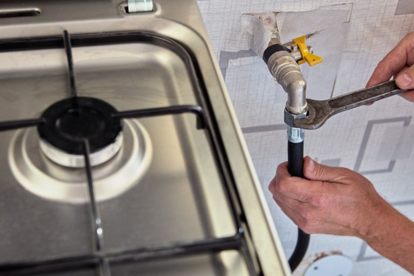 Tuzla Doğalgaz Ocak Montajı Doğalgaz Flex Hortum Montajı